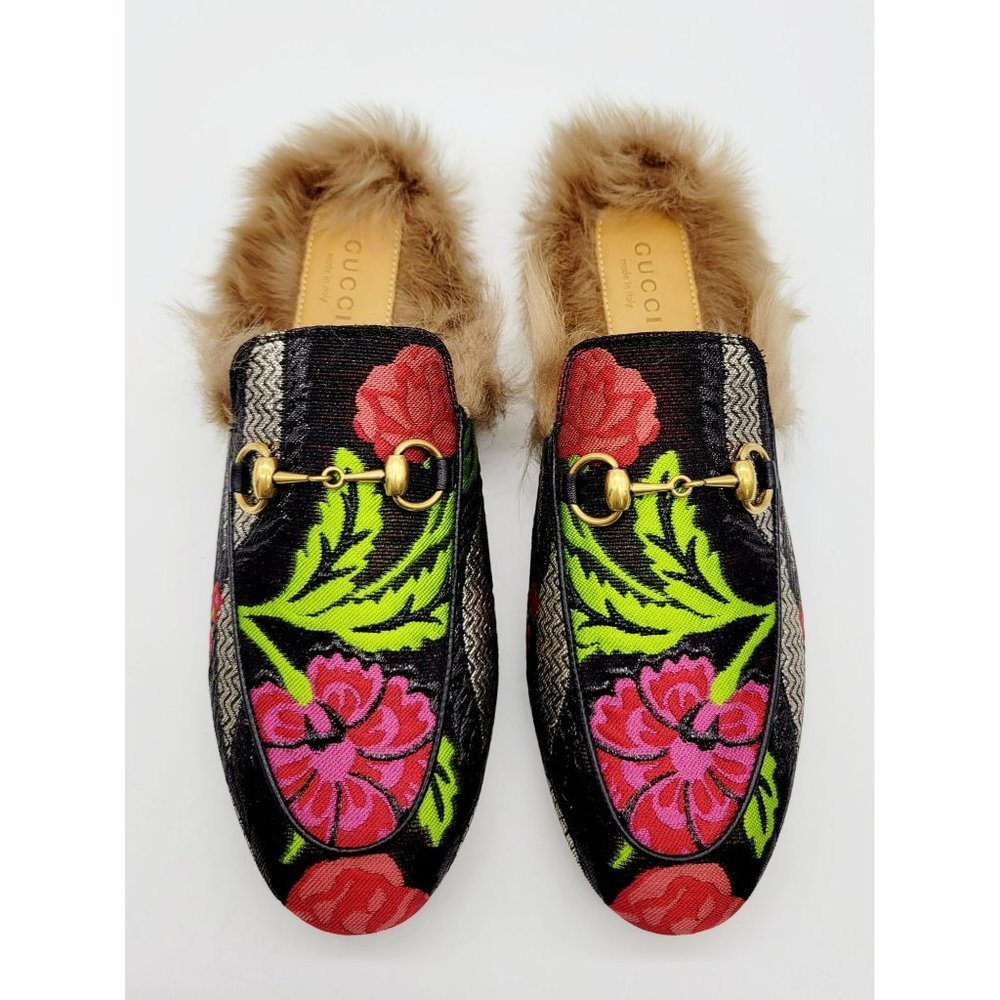 Gucci Black Horsebit Princetown Floral Brocade Lamb Fur Jacquard Slipper…